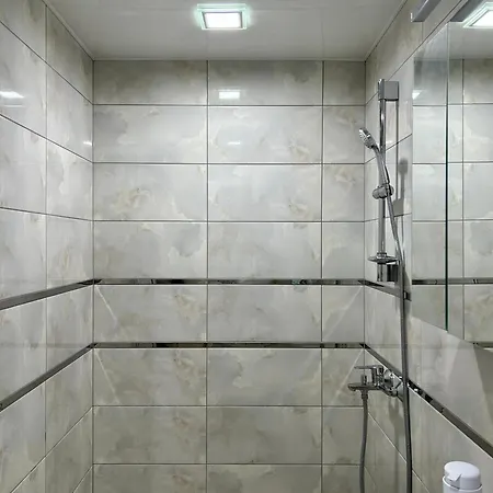 Apartman Breeze & Bliss I 1br With Parking Várna