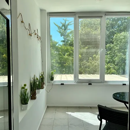 Breeze & Bliss I 1br With Parking Apartman *