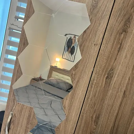 Breeze & Bliss I 1br With Parking Apartman